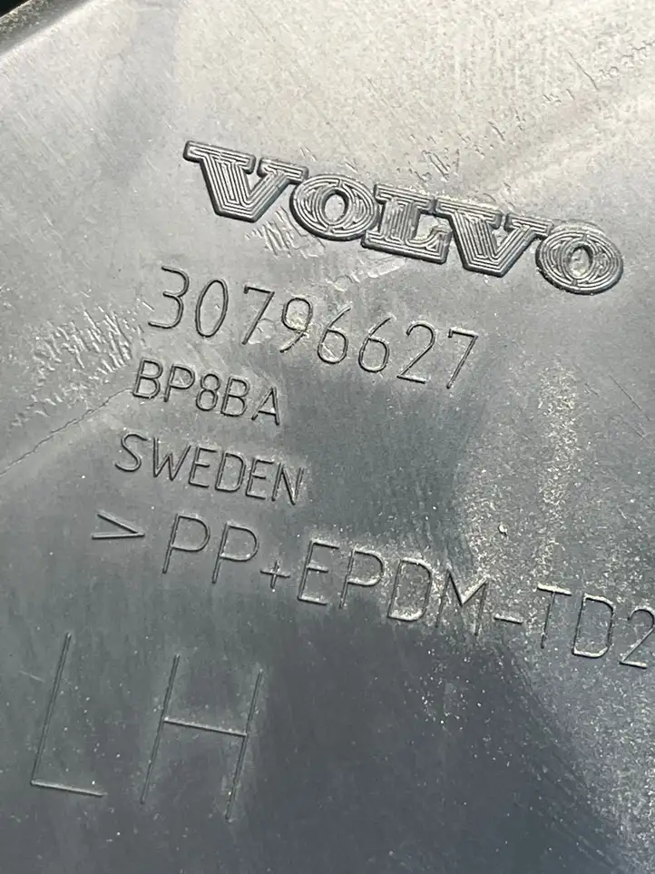 Volvo S60 (2010 - 2013) 30796627 Кронштейн заднего бампера — фото 3
