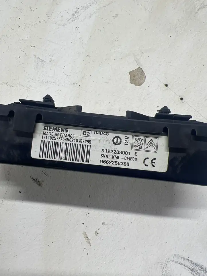 Citroen C4 I Picasso (2006 - 2013) 9662258380 Прочие блоки управления — фото 2