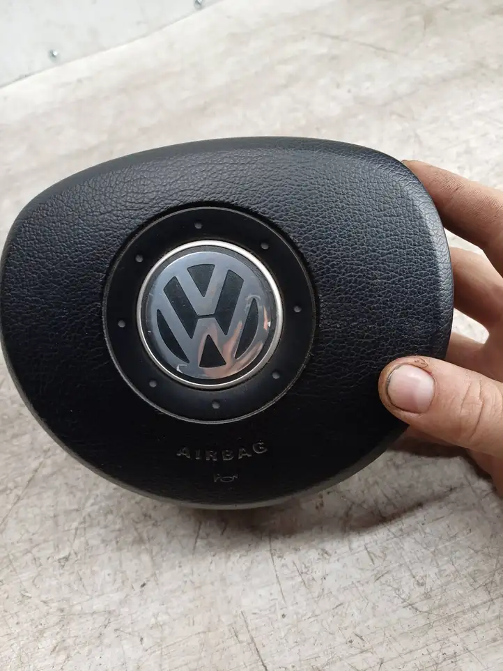 Volkswagen Touran I (2003 - 2010) 1T0880201A Подушка безопасности руля — фото 1