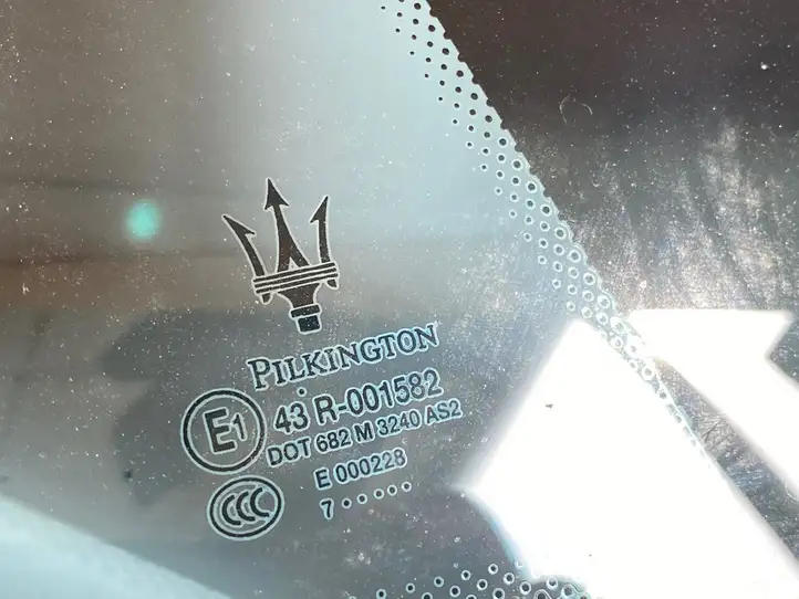 Maserati GranTurismo (2007 - 2019) 43R001582 Заднее боковое стекло — фото 3