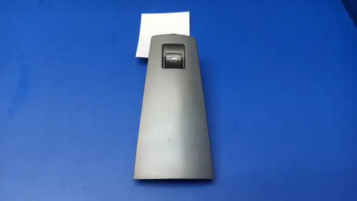 BMW 7 E65 E66 (2001 - 2008) 8379597 Кнопка стеклоподъемников — фото 1