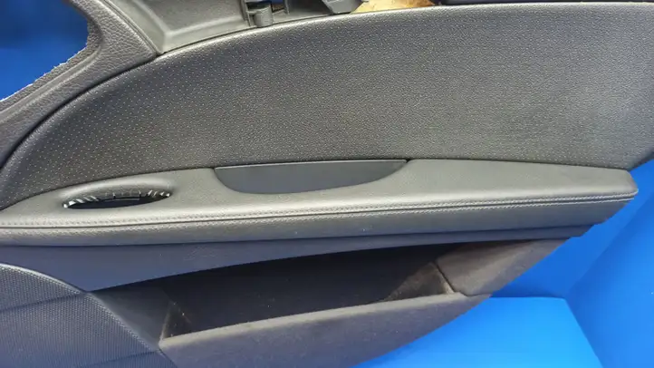 Mercedes-Benz E W211 (2002 - 2009) A2117303463 Обшивка задней двери — фото 4