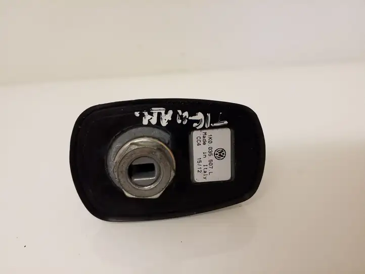 Volkswagen Tiguan (2011 - 2016) 1K0035507L GPS антенна — фото 3
