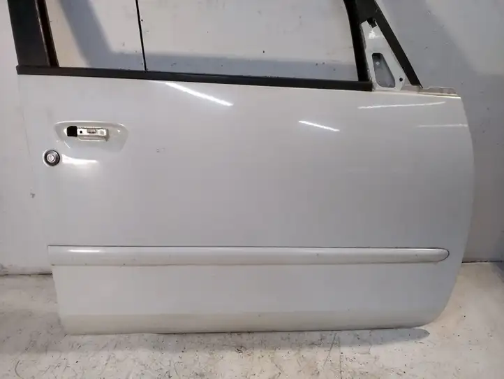 Mitsubishi Colt (2008 - 2012) Дверь — фото 3