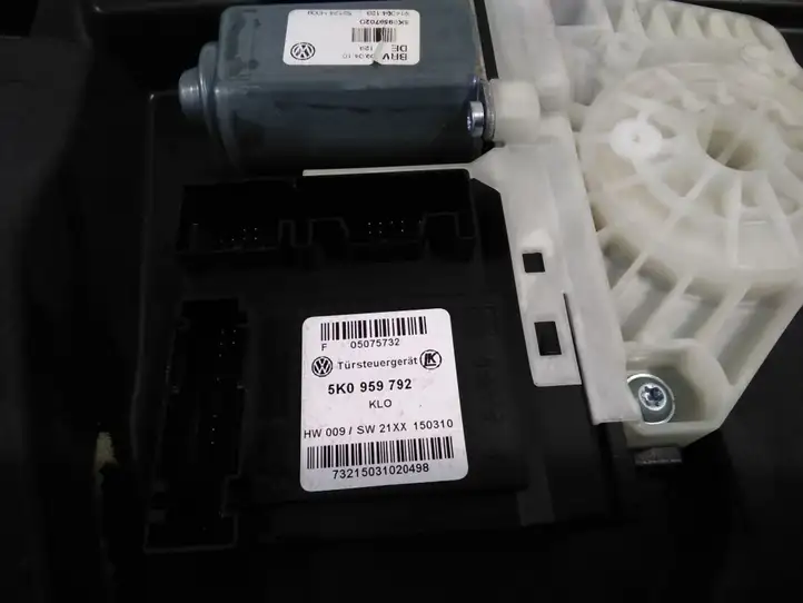 Volkswagen Golf VI (2009 - 2013) 6K2837729P Электростеклоподъемник передний (комплект) — фото 3