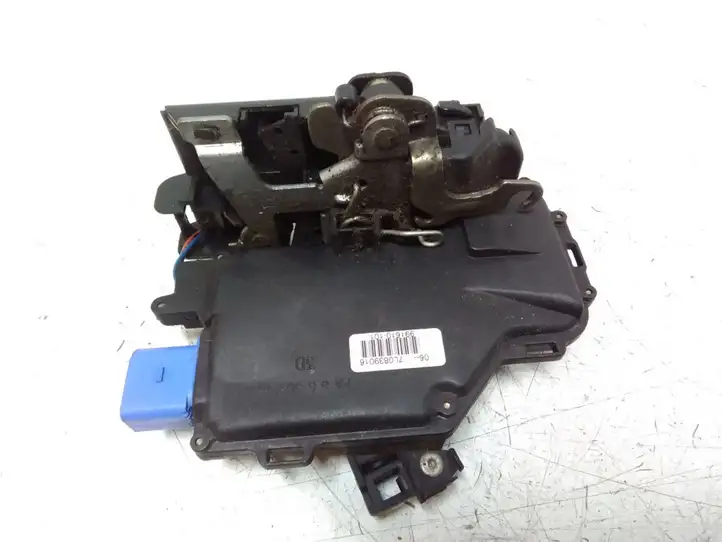 Volkswagen Touareg I (2002 - 2010) 7L0839016 Замок задней двери — фото 3