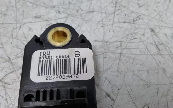 Toyota Yaris (2005 - 2009) 898310D010 Датчик удара SRS — фото 3