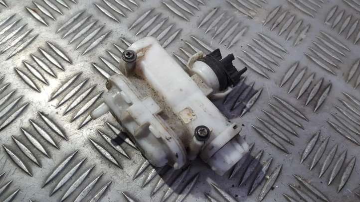 357862153 Volkswagen PASSAT B3 Centrinio užrakto vakuuminė pompa