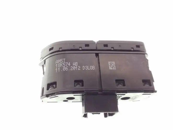 Ford C-MAX II (2010 - 2015) AM5T18K574AB Кнопка обогрева стекла — фото 2