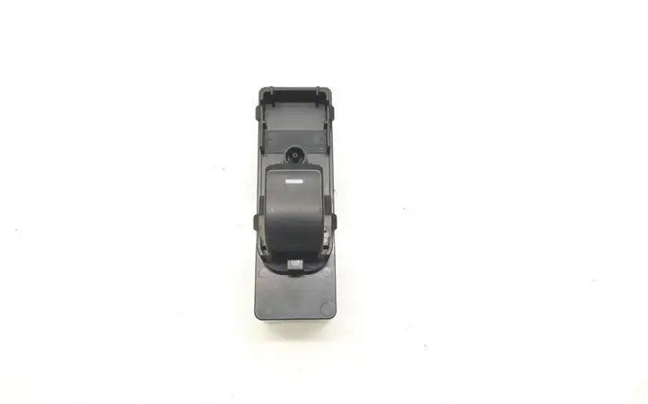 Mazda 6 (2012 - 2015) GKL166370A Кнопка стеклоподъемников — фото 1