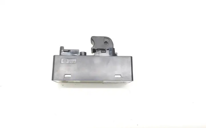 Mazda 6 (2012 - 2015) GKL166370A Кнопка стеклоподъемников — фото 2