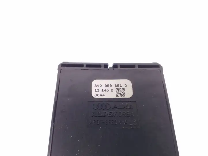 Audi A3/S3 8V (2012 - 2016) 8V0959851D Кнопка стеклоподъемников — фото 3
