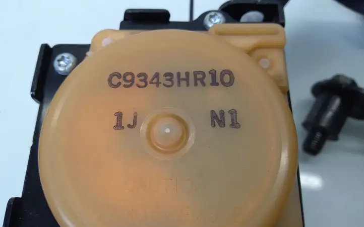 Subaru Impreza III (2008 - 2012) C9343HR10 Передний ремень безопасности — фото 2