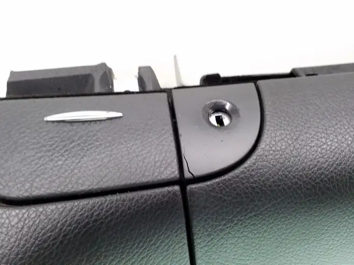 Mercedes-Benz E W211 (2002 - 2009) A2118601305 Бардачок в сборе — фото 4