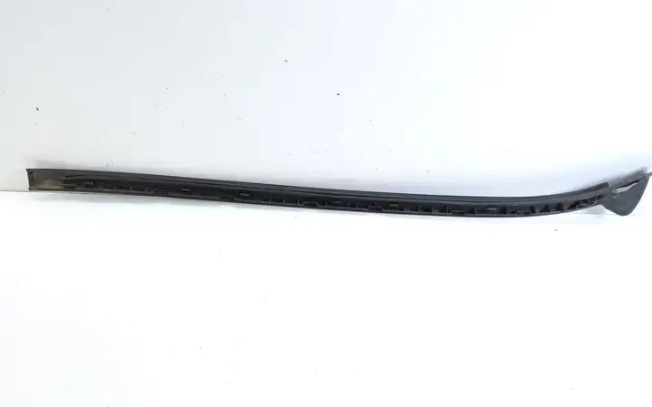 Mercedes-Benz E W212 (2009 - 2016) A2126900982 Накладка стоек лобового стекла — фото 3