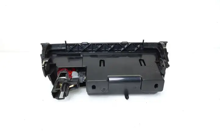 Volkswagen PASSAT B7 (2011 - 2014) 3C0863284K Вещевой ящик — фото 4