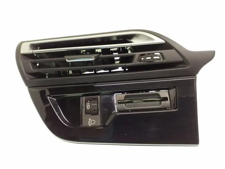 Citroen C4 Grand Picasso (2013 - 2016) 967797647A Боковой воздушный дефлектор — фото 1