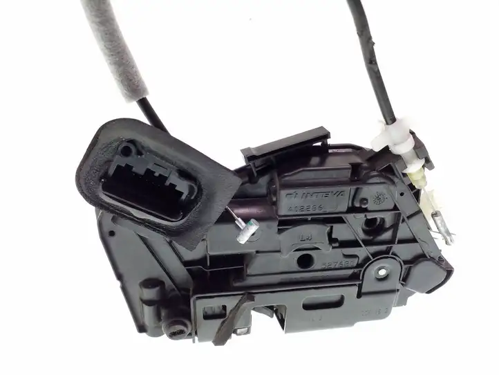 Skoda Fabia Mk3 (NJ) (2015 - 2021) 6V0839015A Замок задней двери — фото 3