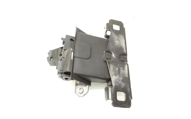 Ford Focus (2011 - 2015) 3M51R404B12 Замок крышки багажника — фото 3