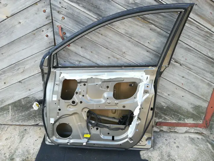Opel Antara (2006 - 2011) Дверь — фото 2