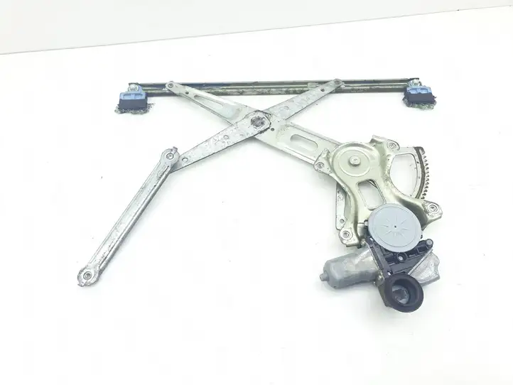 Lexus IS 220D-250-350 (2005 - 2010) 8571053050 Электростеклоподъемник передний (комплект) — фото 2