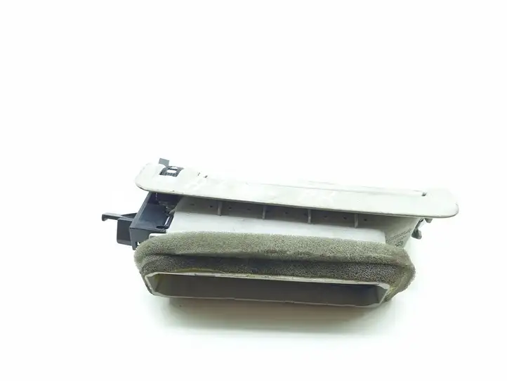 Audi A6 S6 C6 4F (2004 - 2008) 4F0819383A Боковой воздушный дефлектор — фото 1