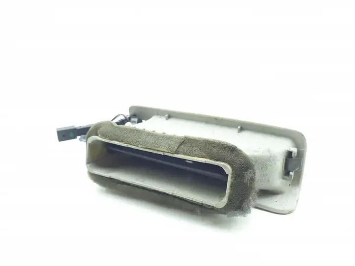 Audi A6 S6 C6 4F (2004 - 2008) 4F0819384A Боковой воздушный дефлектор — фото 3