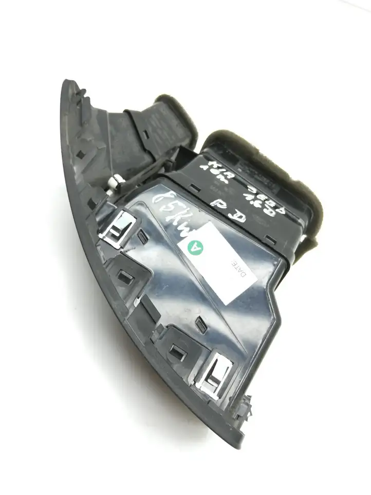 Kia Ceed (2010 - 2012) 974901H000 Боковой воздушный дефлектор — фото 2