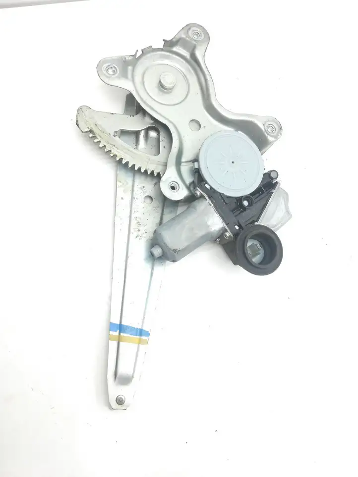 Lexus IS 220D-250-350 (2005 - 2010) 8571053060 Стеклоподъемник передней двери (комплект) — фото 2