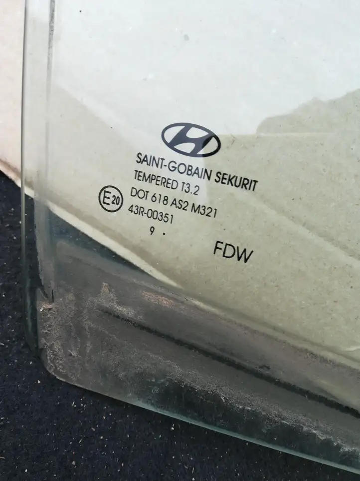 Hyundai i30 (2007 - 2012) Стекло задней двери — фото 2
