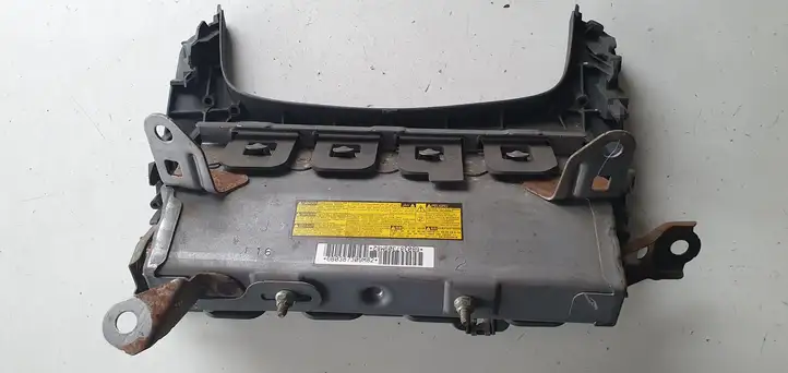 Toyota Prius (XW30) (2009 - 2015) Подушка безопасности пассажира — фото 6