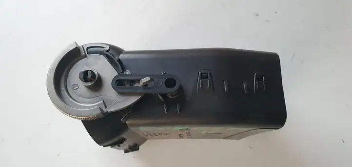 Subaru Forester SH (2008 - 2013) Боковой воздушный дефлектор — фото 2