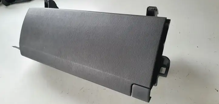 Toyota Prius (XW30) (2009 - 2015) Бардачок в сборе — фото 1