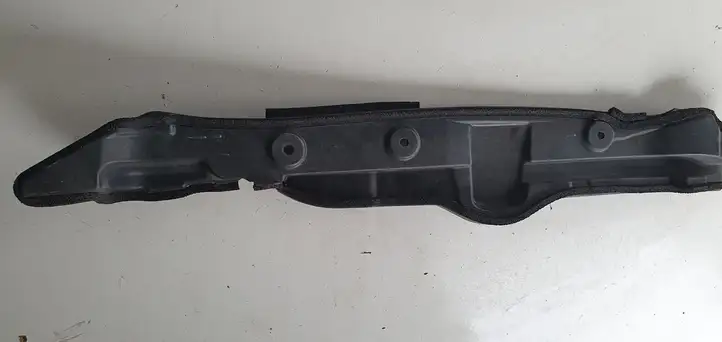 Toyota Prius (XW30) (2009 - 2015) Накладка крыла — фото 4