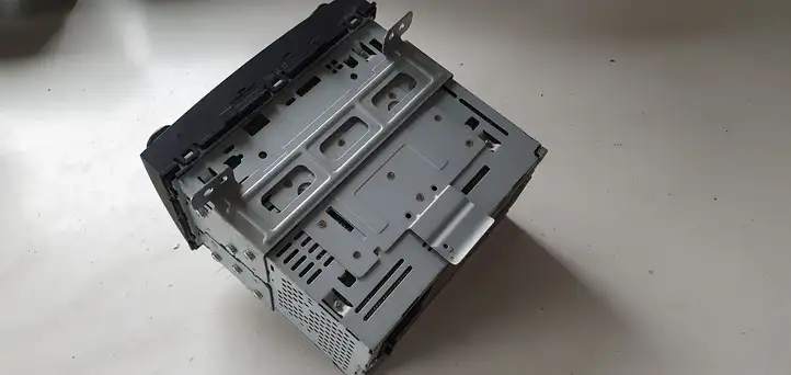 Hyundai i20 (2008 - 2012)   Радио/ проигрыватель CD/DVD / навигация