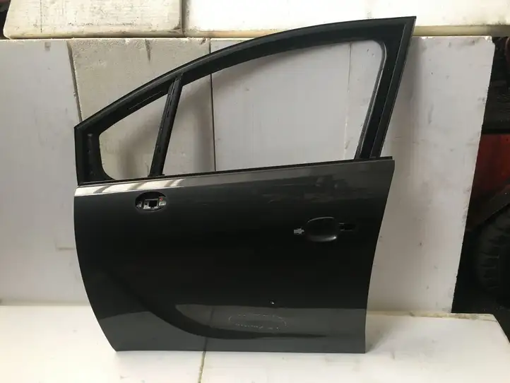 Opel Meriva B (2010 - 2014) Дверь — фото 1