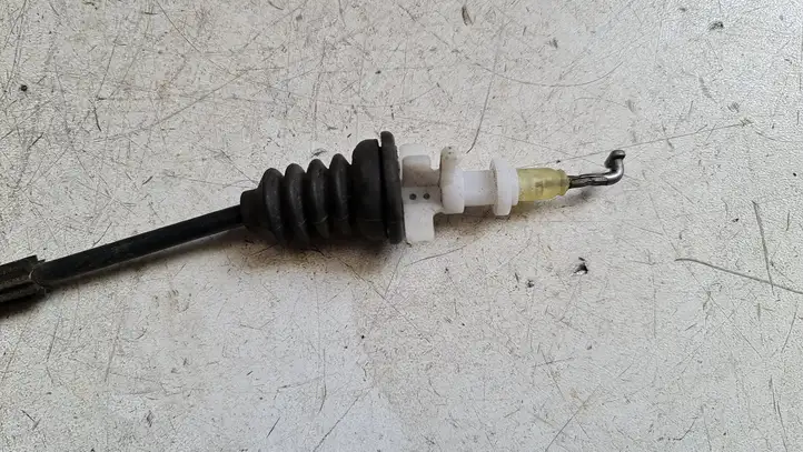 Volkswagen PASSAT B6 (2005 - 2010) 3C4839085B Трос замка задней двери — фото 4