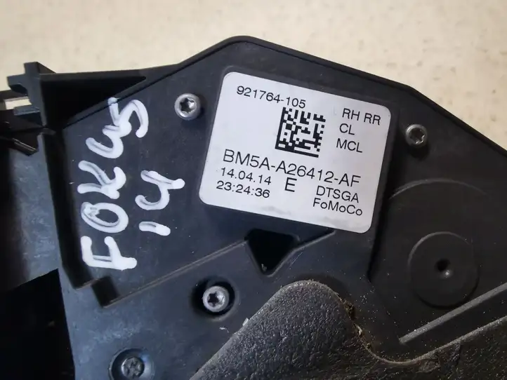 Ford Focus (2011 - 2015) BM5AA26412AF Замок задней двери — фото 5
