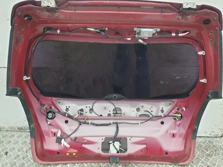 Subaru Outback (2009 - 2014) Крышка багажника — фото 6
