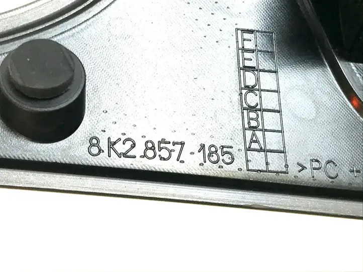 Audi A4 S4 B8 8K (2007 - 2011) 8K2857185G Отделка магнитолы — фото 4