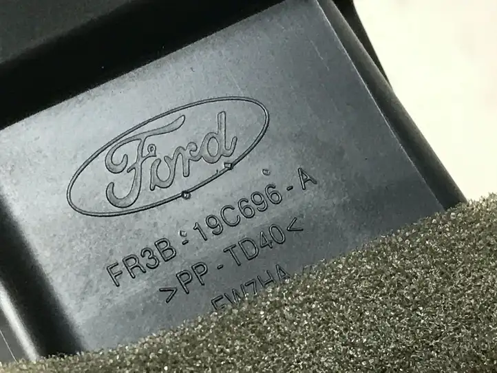 Ford Mustang VI (2015 - ) FR3B19C696A Боковой воздушный дефлектор — фото 5