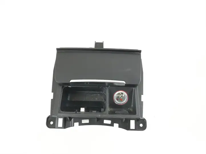 Audi Q5 SQ5 (2008 - 2012) 8K0857951 Передняя пепельница — фото 1