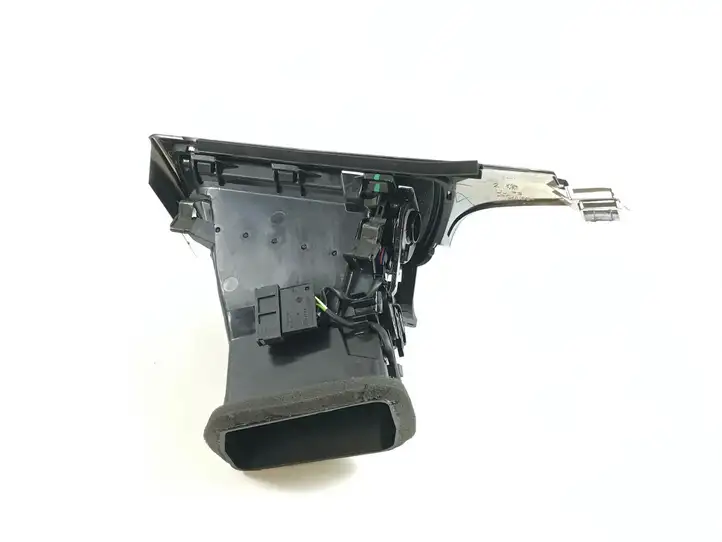 Audi A6 C7 (2011 - 2014) 4G1820901 Боковой воздушный дефлектор — фото 2