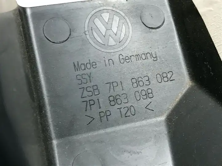 Volkswagen Touareg II (2010 - 2018) 7P1863082 Нижняя отделка панели приборов — фото 4