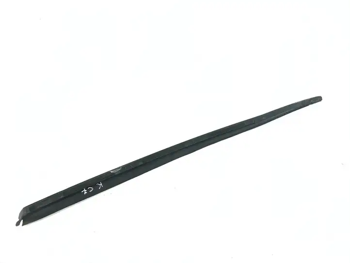 Audi A6 C7 (2011 - 2014) 4G0854327A Накладка стоек лобового стекла — фото 2