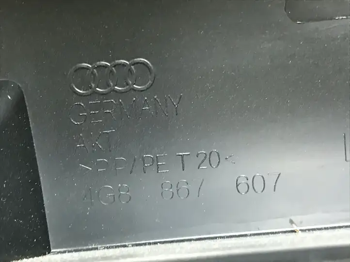 Audi A7 S7 4G (2010 - 2014) 4G8867607 Обшивка багажника — фото 4