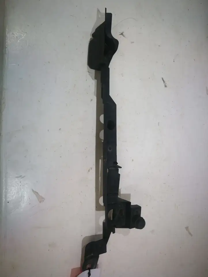 Opel Corsa D (2006 - 2010) 13266901 Крепление крыла — фото 1