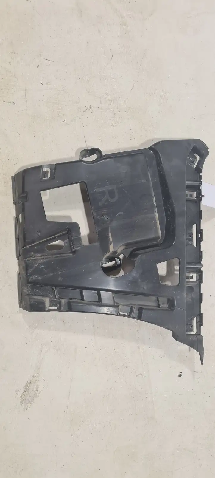 BMW 3 F30 F35 F31 (2012 - 2018) 7256924 Кронштейн заднего бампера — фото 1