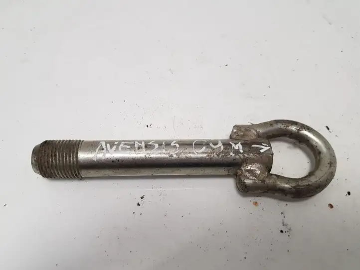 Toyota Avensis T270 (2009 - 2012)   Петля вытягивания