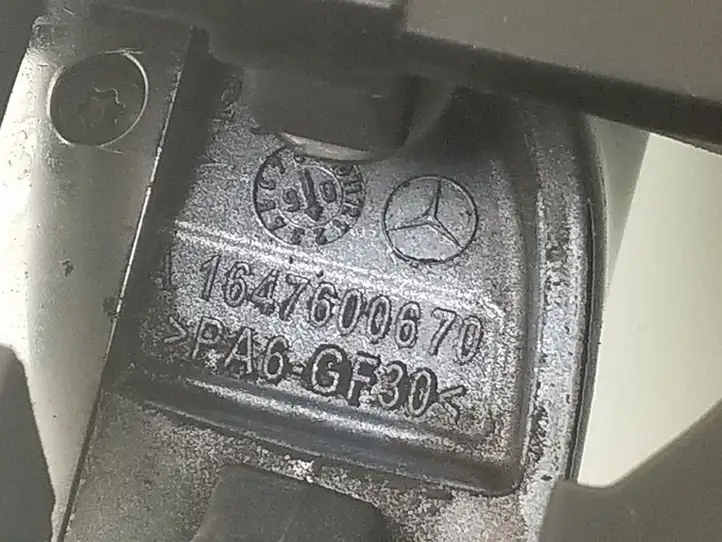Mercedes-Benz ML W164 (2005 - 2011) A1647600670 Наружная ручка задней двери — фото 7